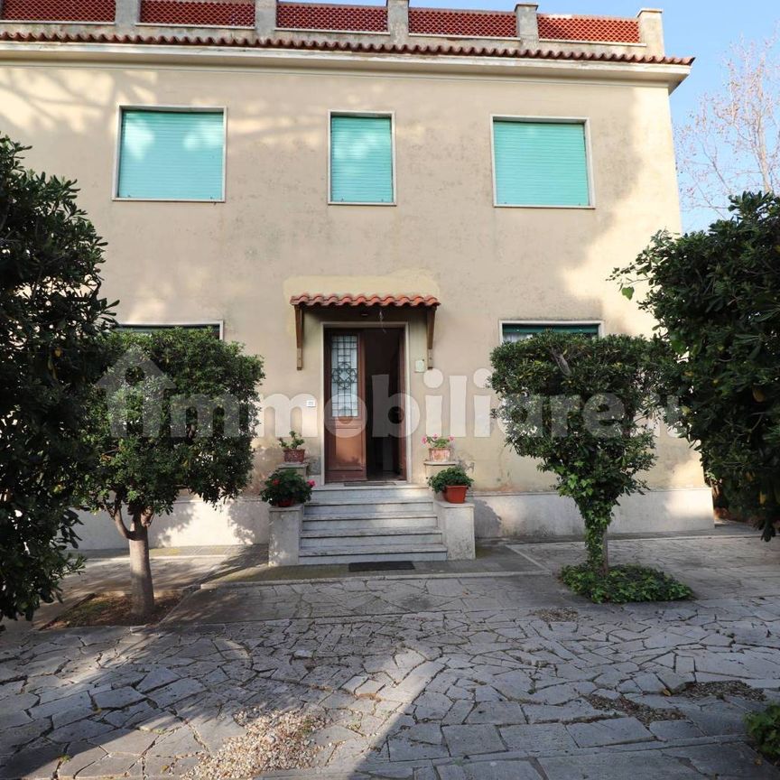 Trilocale via Flaminia odescalchi 41, Centro, Santa Marinella - Photo 1