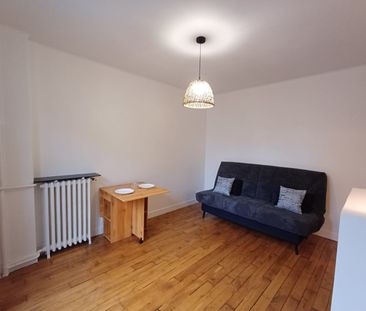 Location Appartement 1 pièce 20m² PARIS 20ème - Photo 2