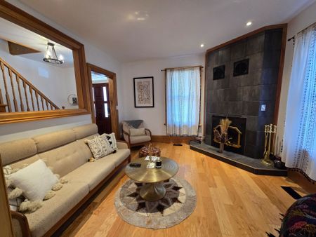 For Lease - 38 Sinclair Street, Belleville, Ontario - Photo 3