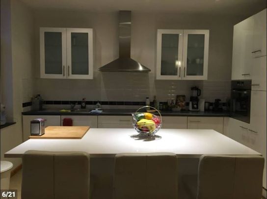 Appartement te huur - Foto 1