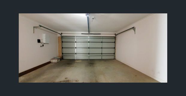 Double Story Located in Trillium Estate - Access to Club Trillum! - Photo 1