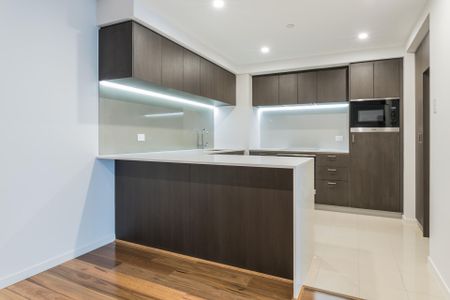 5 Stars Facilities Apartment @$850 Per Week - Photo 4