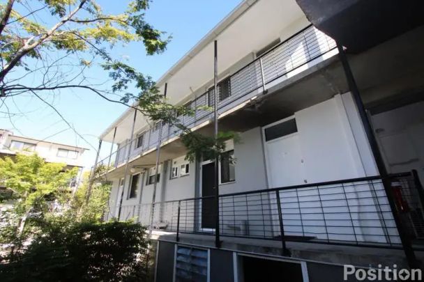 “UNFURNISHED OR FURNISHED STUDIO with BALCONY!” - Photo 1