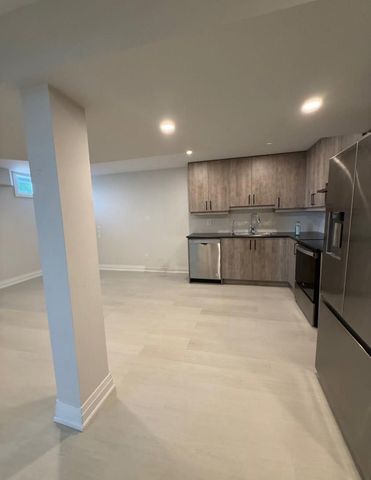 For Lease - 45 John Street Unit# Basement, Bradford West Gwillimbury, Ontario - Photo 4