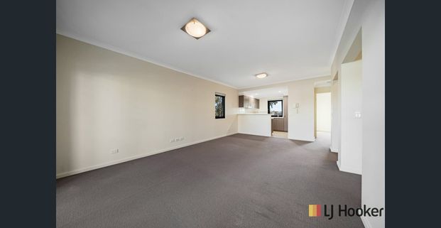 2x2x2 apartment with study nook - Photo 1