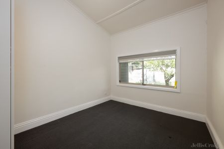 19 Henry Street, Northcote - Photo 3