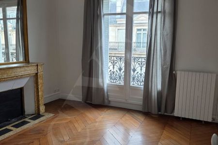 Appartement à louer à Paris 8Ème - Photo 5