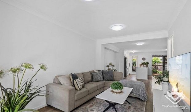 Create Listing - Photo 1