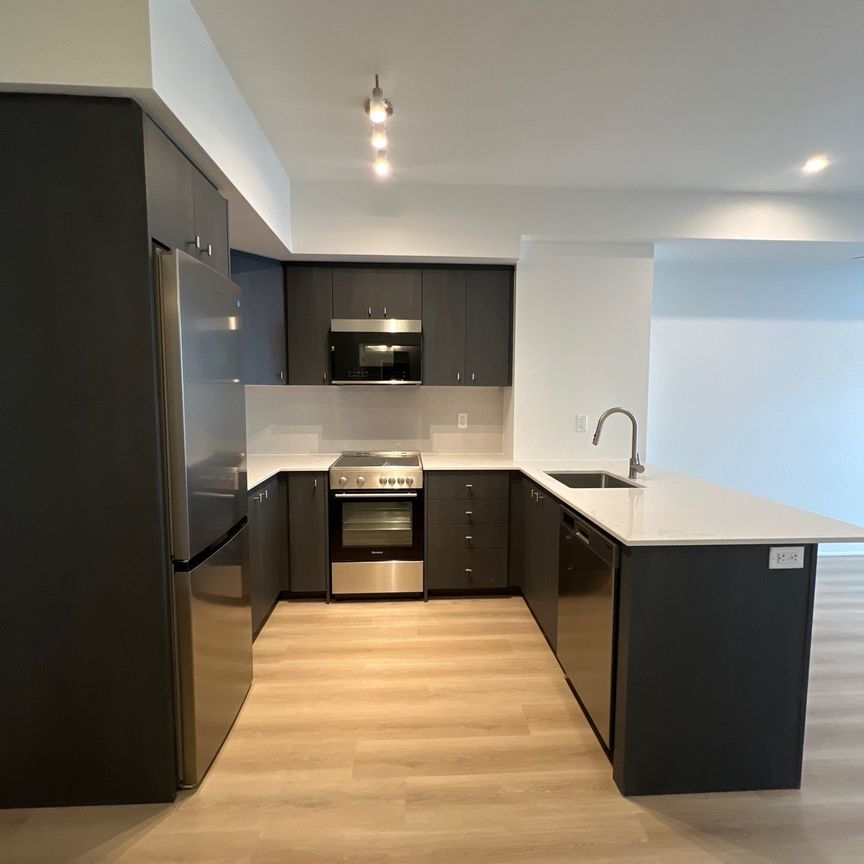 For Lease - 25 Wellington Street Unit# 1211, Kitchener, Ontario - Photo 1