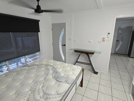 15 Triton Lodge/4 Triton Crescent, Port Douglas QLD - Photo 3
