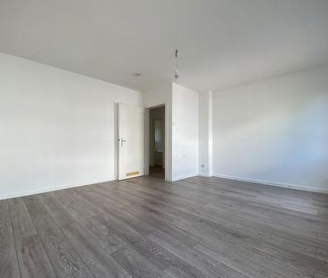 Ihr neues Zuhause in Düsseldorf-Mörsenbroich - 2-Zimmer-Wohnung mit Balkon! - Photo 1