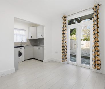 2 Bedroom Flat - Photo 1