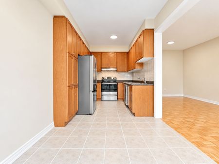 For Lease - 47 Loire Valley Avenue, Vaughan, Ontario - Photo 5