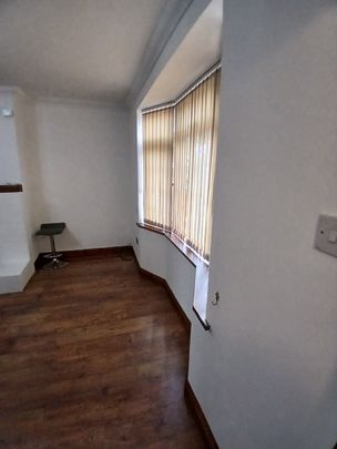 3 bed terraced house to rent in Beverley Road, Norwich, NR5 - Photo 1