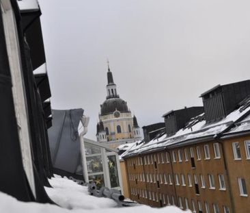 Charmig vindsvåning på Södermalm - Foto 1