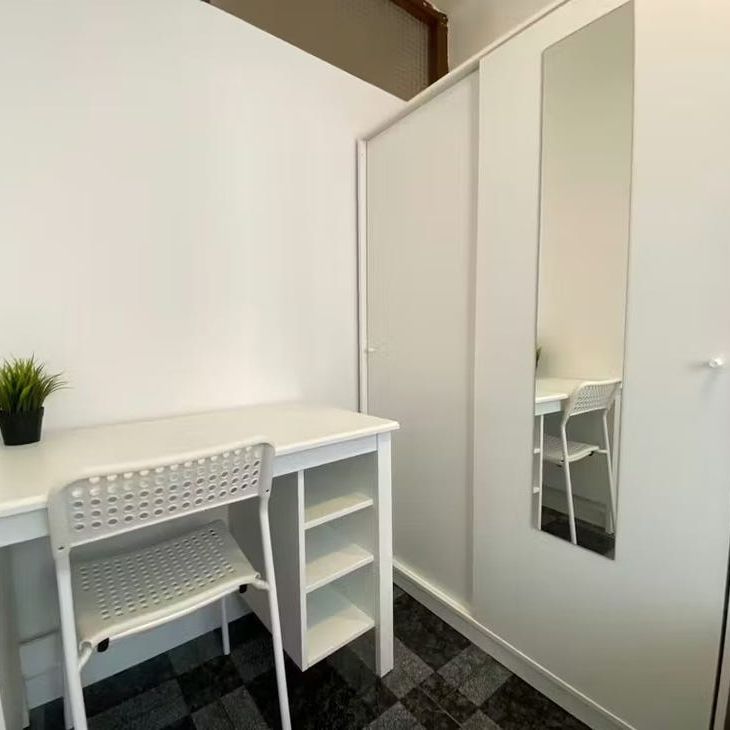 Calle de la Garceta, Madrid, Community of Madrid 28019 - Photo 1