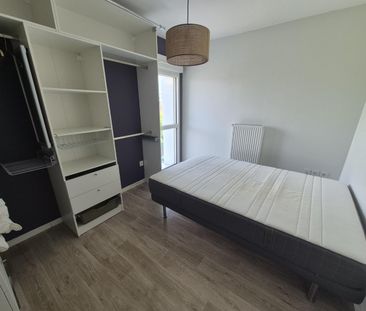 Location Appartement 2 pièces 46m² LILLE 59000 - Photo 4