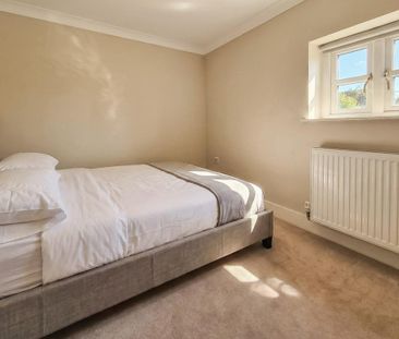 2 bedroom end of terrace house to rent - Photo 6