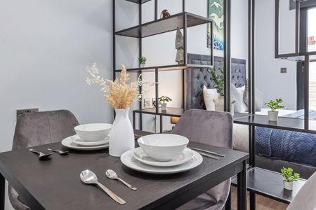 1 Bed Flat, Woodstock Road, NW11 - Photo 3