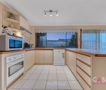 9 Vincent Court, Cranbourne North - Photo 4