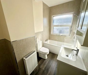 3 bedroom apartment to rent - Photo 5