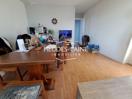 Location Appartement 2 pièces 47m² AVRANCHES 50300 - Photo 2