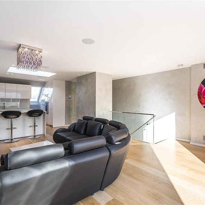 3 bedroom apartment to rent - Photo 1