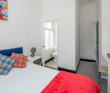 Room in a Shared House, Isledon Road, N7 - Photo 3