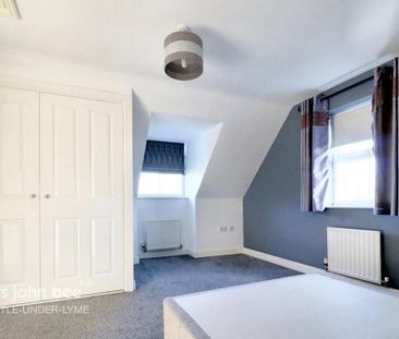 2 bedroom maisonette to rent - Photo 4