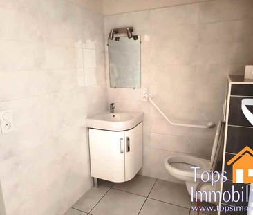 Location Appartement 2 pièces 32m² VILLEFRANCHE DE ROUERGUE 12200 - Photo 6