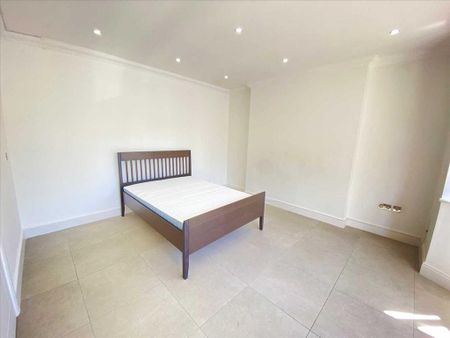 House share to rent - Photo 3