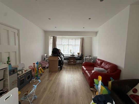 3 bedroom terraced house to rent - Photo 1