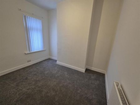 137 Belfast Road, Bangor, BT20 3PP - Photo 5