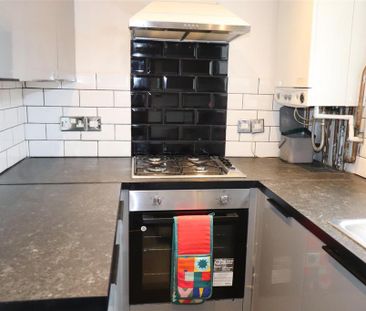 2 bedroom house share to rent - Photo 6