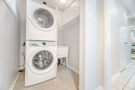 For Lease - 40 Kirk Drive, Brampton, Ontario - Photo 5