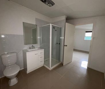 Great Family Home South Shepparton - Photo 5