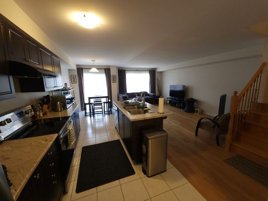 For Lease - 64 Tilbury Street, Woolwich, Ontario - Photo 1