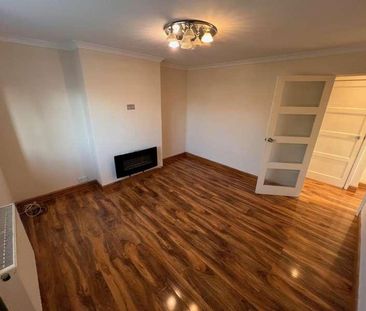 Charsley Close, Little Chalfont, HP6 - Photo 2