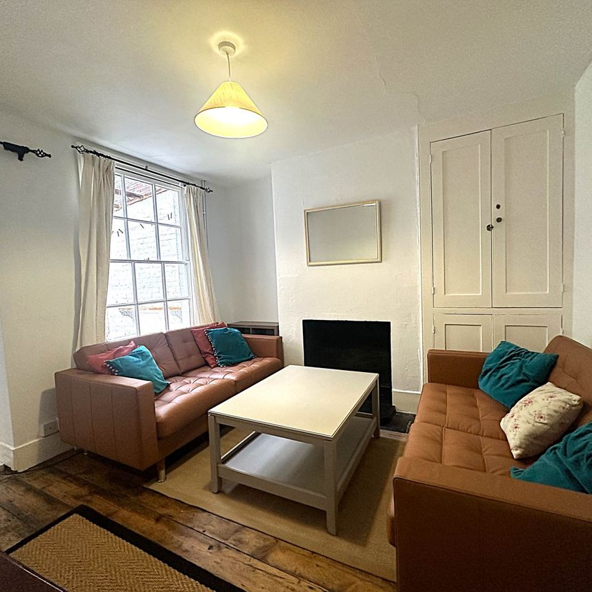 Havelock Street, Canterbury - Photo 1