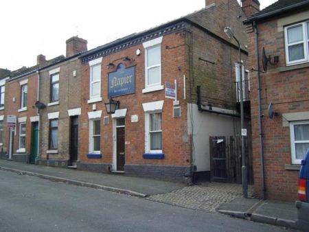 3 bedroom apartment to rent - Photo 3