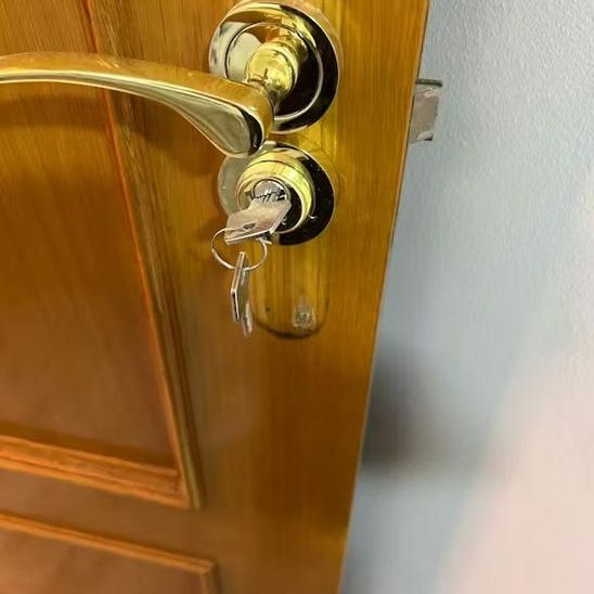 Calle de Marcelo Usera, Madrid, Community of Madrid 28026 - Photo 1