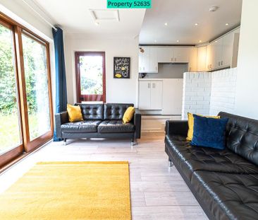 6 bedroom detached house to rent - Photo 1