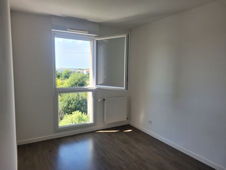 Location appartement 3 pièces, 63.30m², Les Sables-d'Olonne - Photo 2