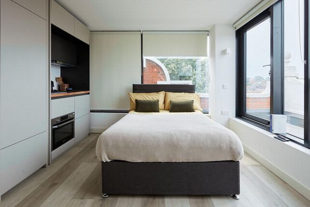 Studio to rent - Photo 1