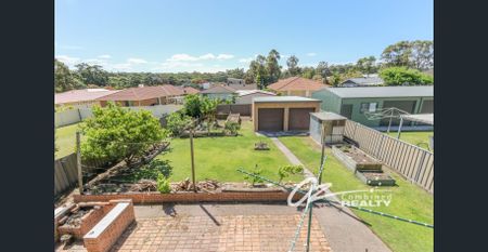 Spacious 4 Bedroom Two Story Home for Rent - Photo 4