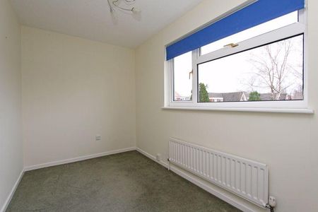 4 bedroom detached house to rent - Photo 5