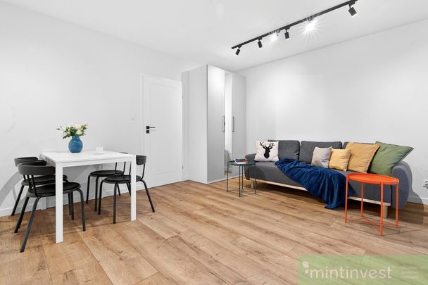 Jasne mieszkanie w świetnej lokalizacji - od zaraz - Photo 1