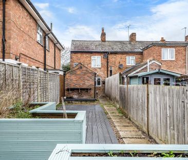 2 bedroom cottage to rent - Photo 1