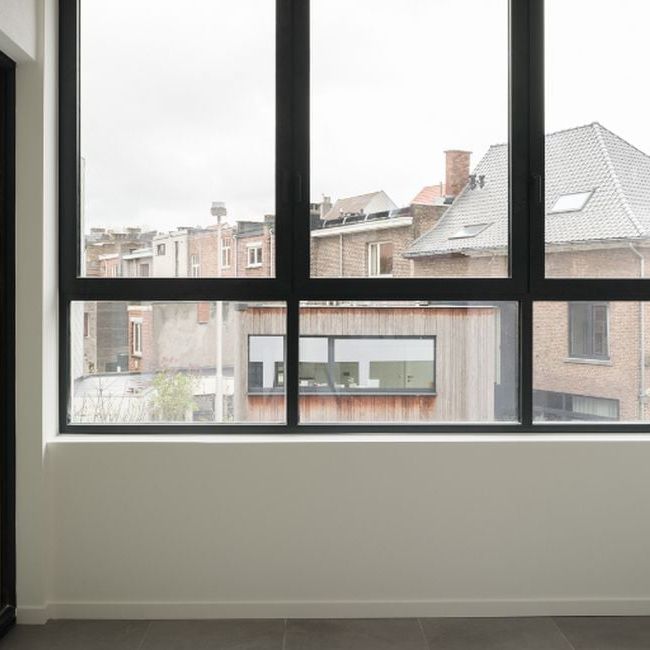 Appartement te huur in Gent voor € 980 met 1 slaapkamer - Foto 1