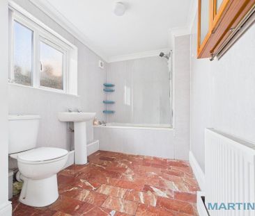 1 bedroom ground floor flat to rent - Photo 4